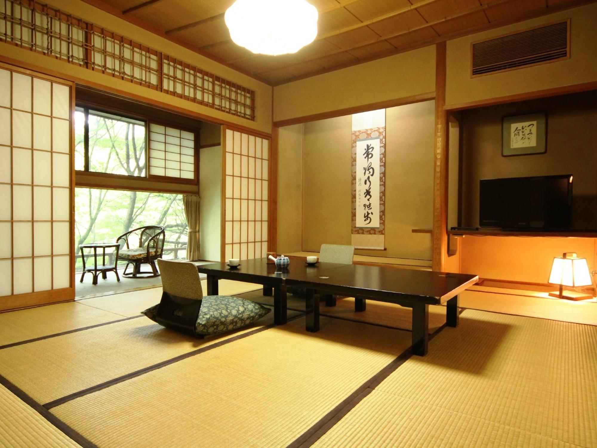 割烹旅館 桃山 松本市 エクステリア 写真