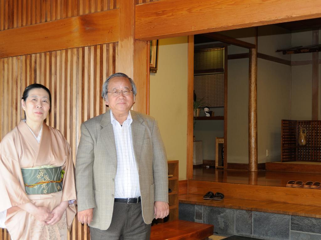 割烹旅館 桃山 松本市 エクステリア 写真