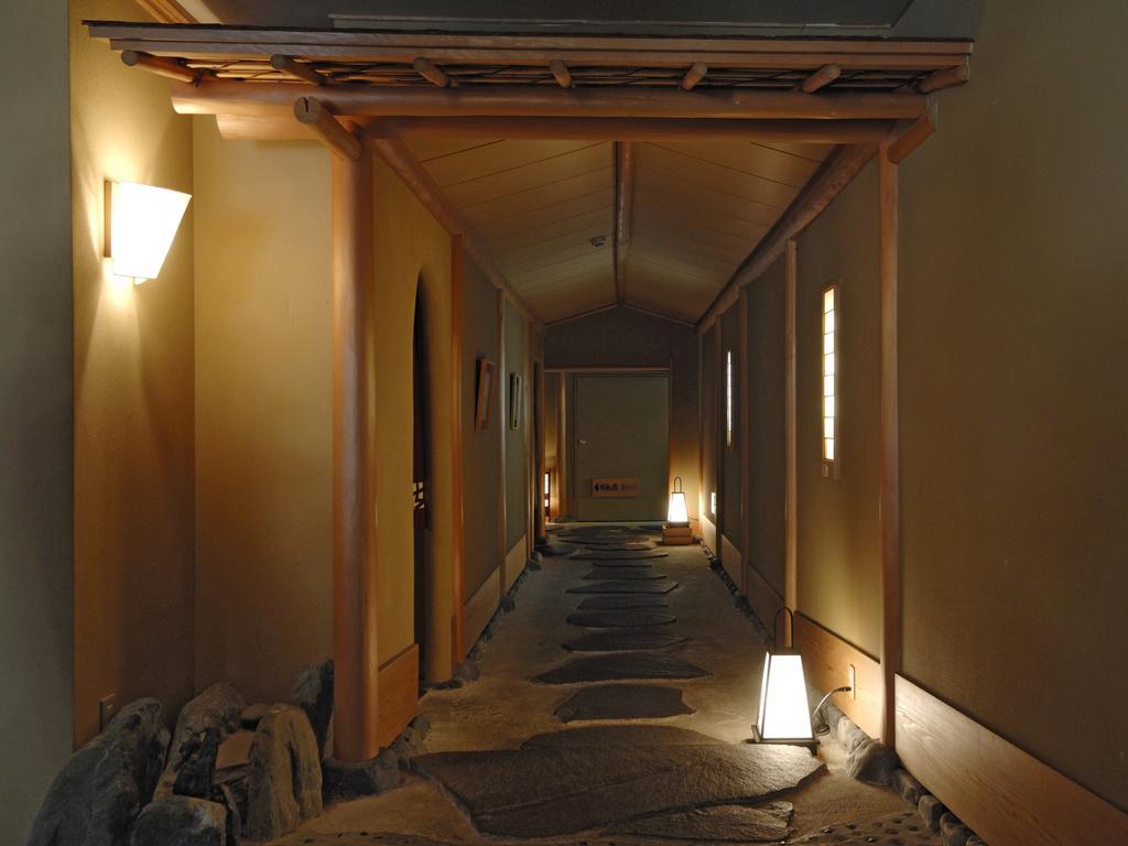 割烹旅館 桃山 松本市 エクステリア 写真