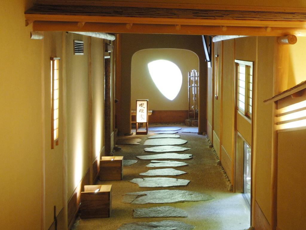 割烹旅館 桃山 松本市 エクステリア 写真