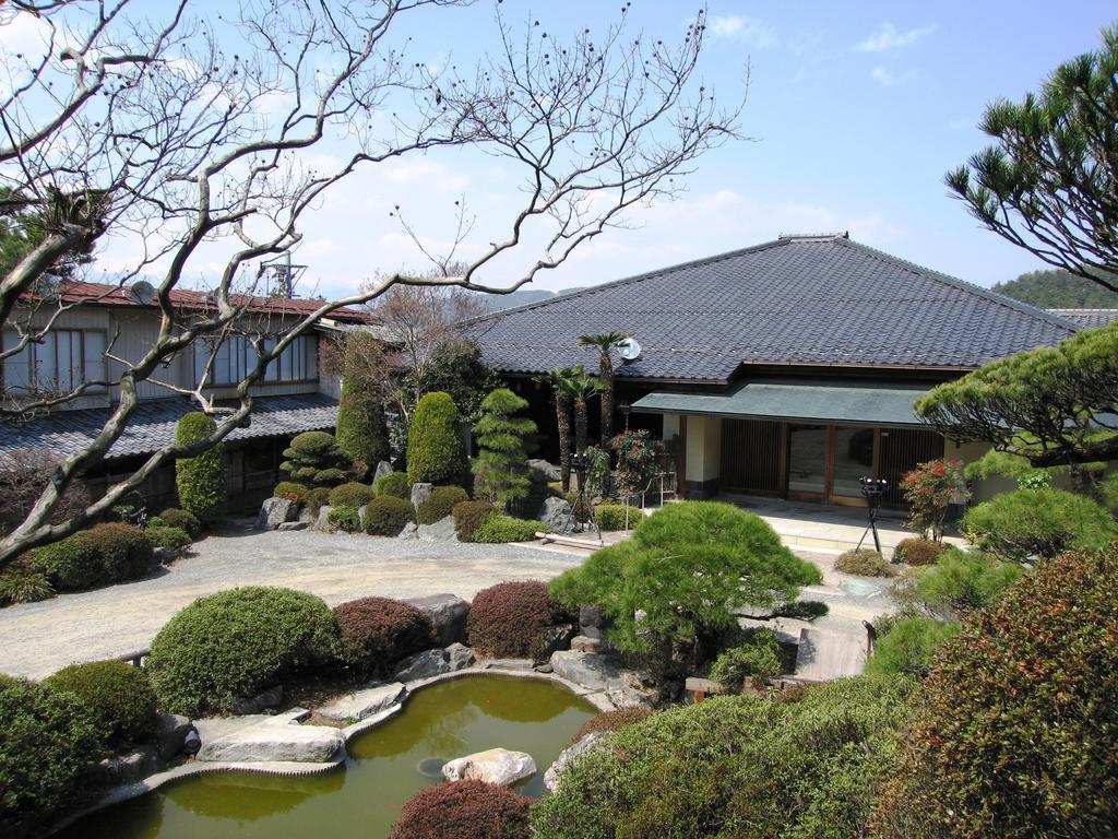 割烹旅館 桃山 松本市 エクステリア 写真