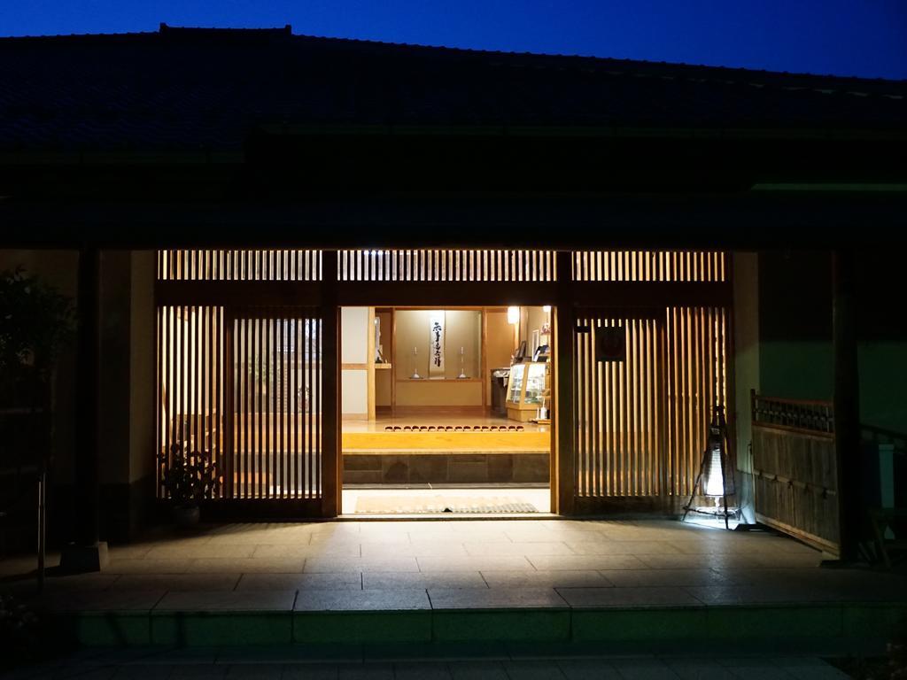 割烹旅館 桃山 松本市 エクステリア 写真