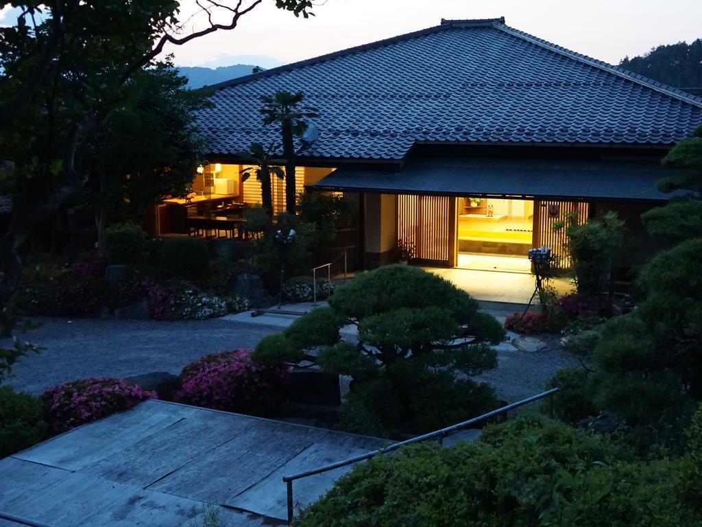 割烹旅館 桃山 松本市 エクステリア 写真