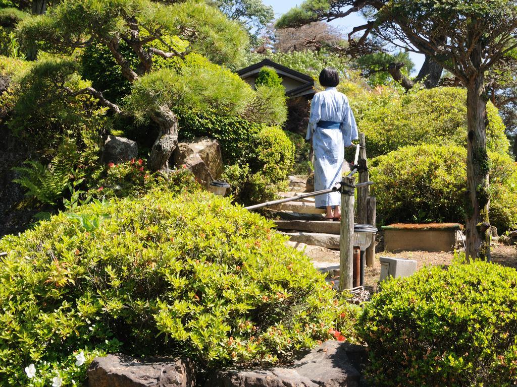 割烹旅館 桃山 松本市 エクステリア 写真