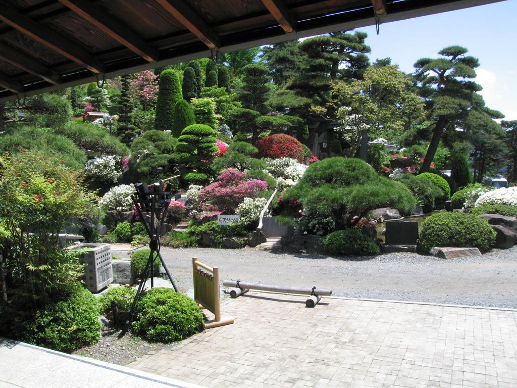 割烹旅館 桃山 松本市 エクステリア 写真