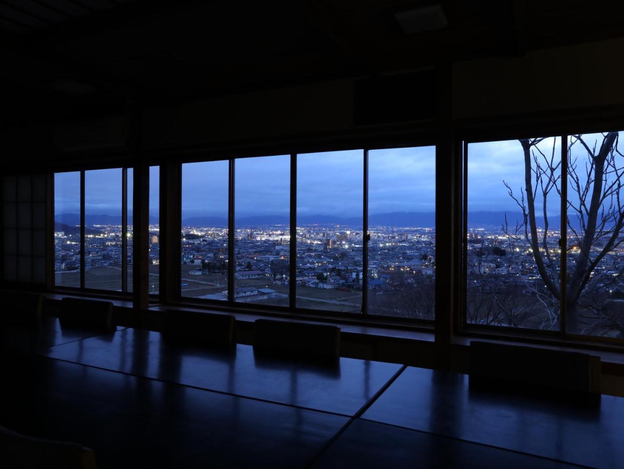 割烹旅館 桃山 松本市 エクステリア 写真